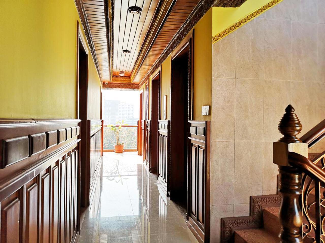 Okay Palace Hotel بنوم بنه المظهر الخارجي الصورة
