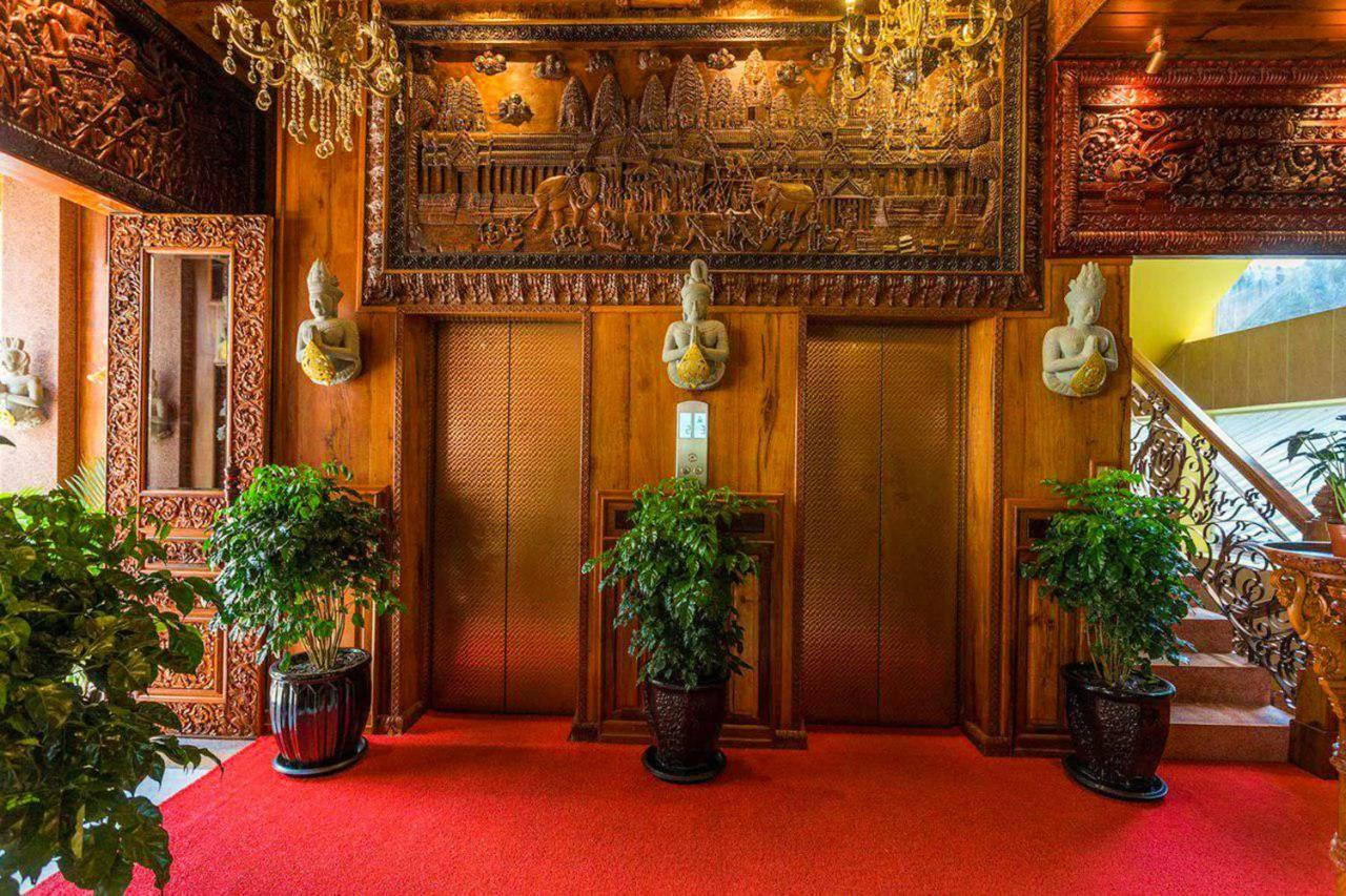 Okay Palace Hotel بنوم بنه المظهر الخارجي الصورة